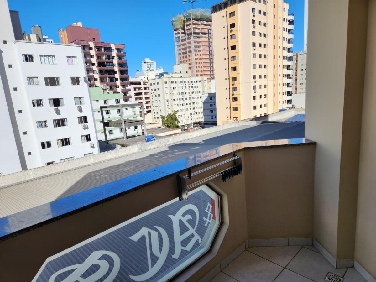 2 Quartos A 200Mts Praia Central, Garagem, Churrasqueira, Wi-Fi 90 Mbps, Pet Friendly Balneario Camboriu Exterior photo