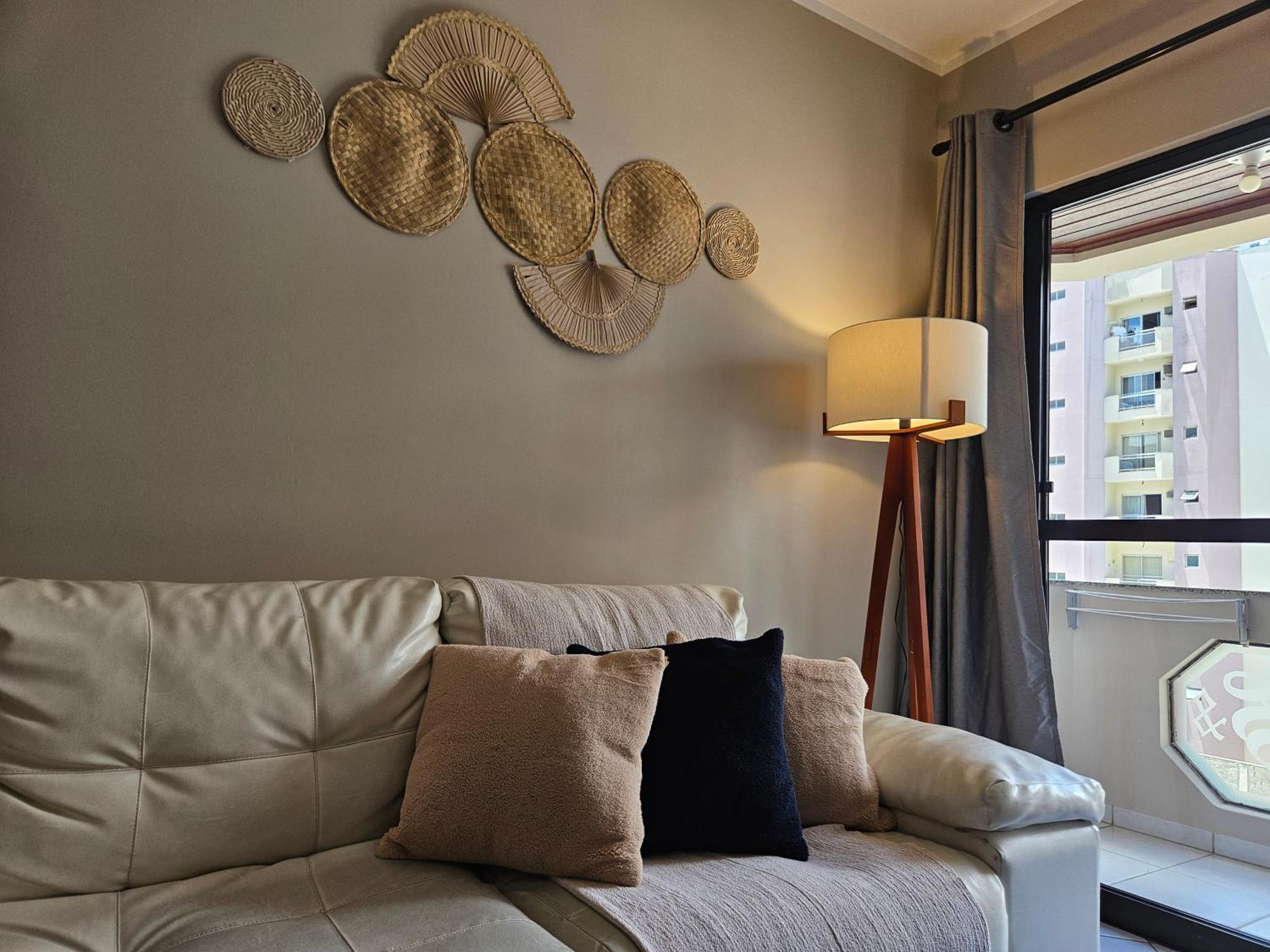 2 Quartos A 200Mts Praia Central, Garagem, Churrasqueira, Wi-Fi 90 Mbps, Pet Friendly Balneario Camboriu Exterior photo