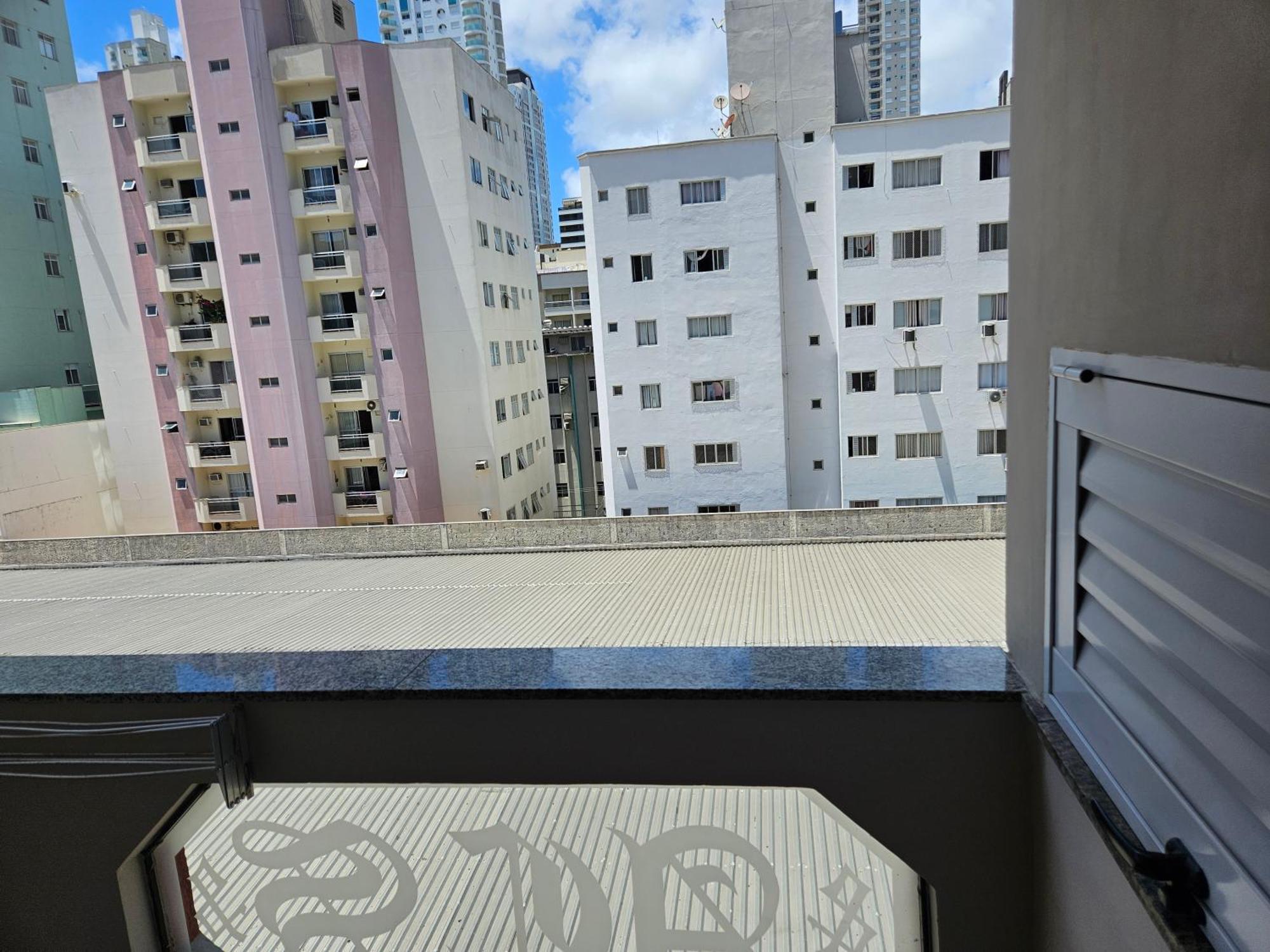 2 Quartos A 200Mts Praia Central, Garagem, Churrasqueira, Wi-Fi 90 Mbps, Pet Friendly Balneario Camboriu Exterior photo