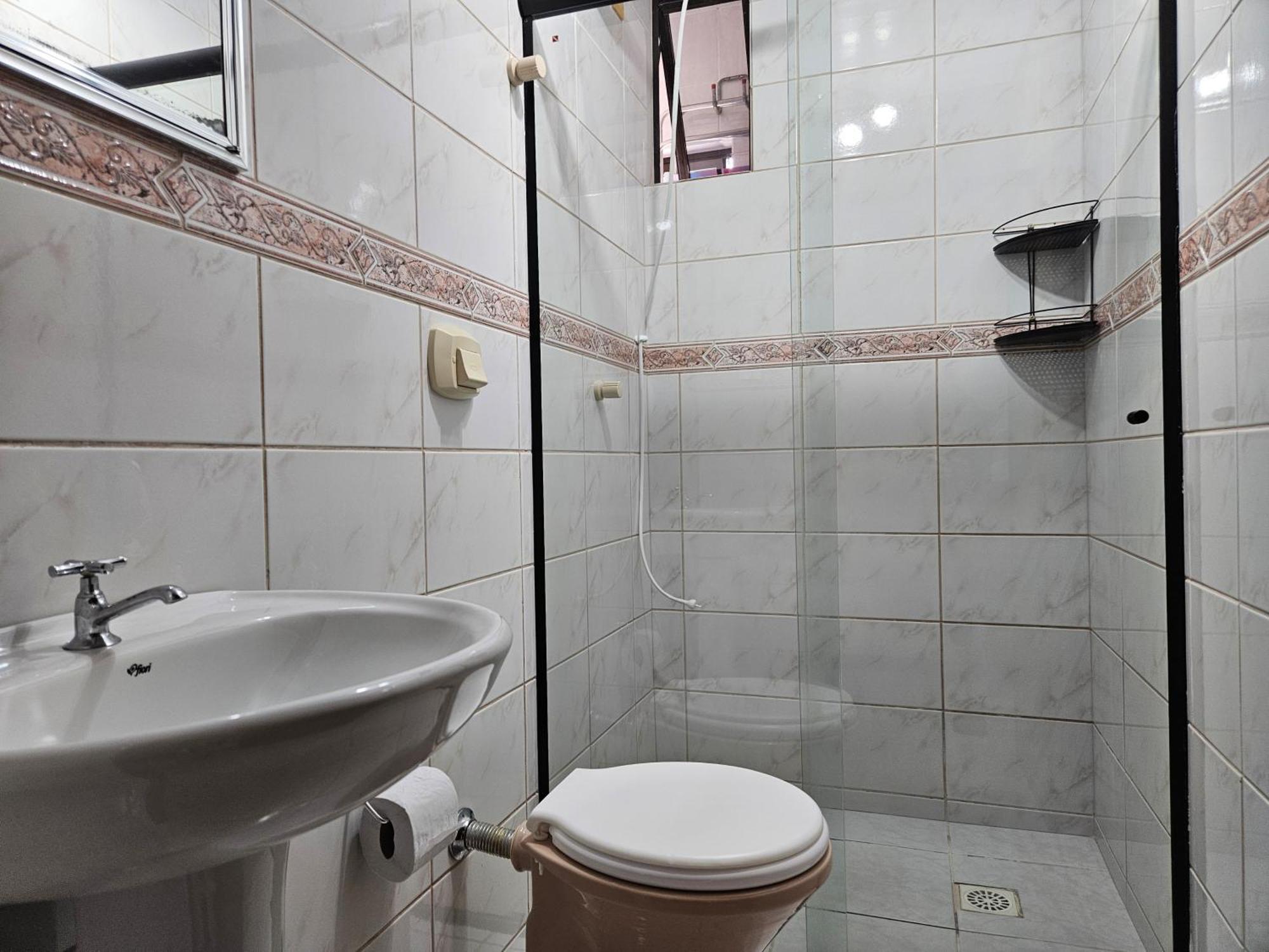 2 Quartos A 200Mts Praia Central, Garagem, Churrasqueira, Wi-Fi 90 Mbps, Pet Friendly Balneario Camboriu Exterior photo