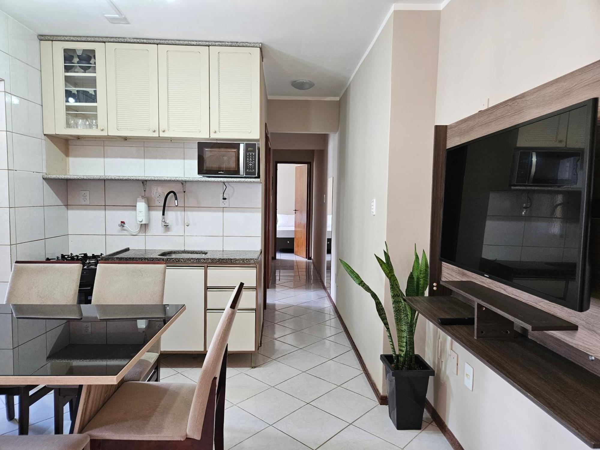 2 Quartos A 200Mts Praia Central, Garagem, Churrasqueira, Wi-Fi 90 Mbps, Pet Friendly Balneario Camboriu Exterior photo