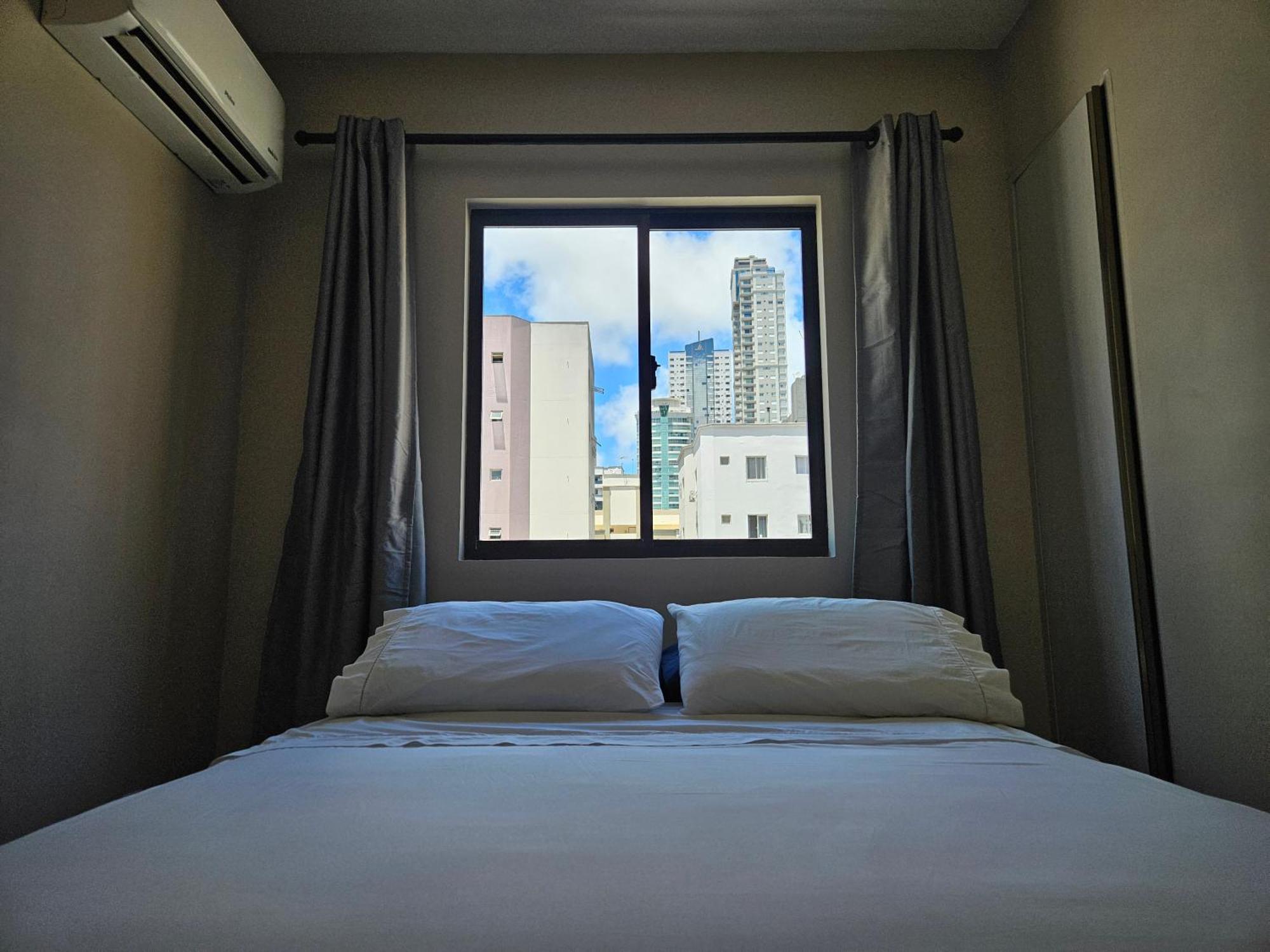 2 Quartos A 200Mts Praia Central, Garagem, Churrasqueira, Wi-Fi 90 Mbps, Pet Friendly Balneario Camboriu Exterior photo