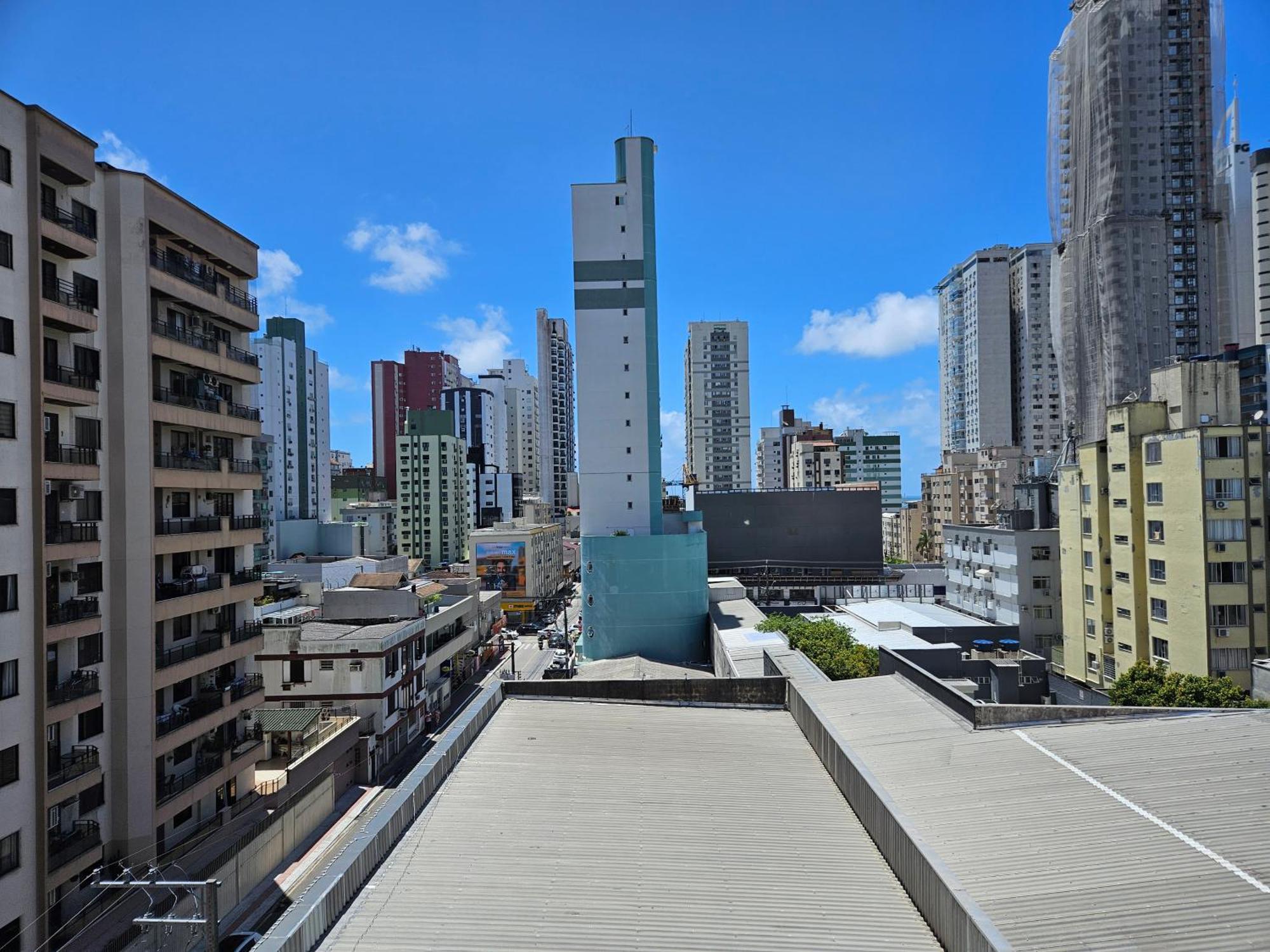 2 Quartos A 200Mts Praia Central, Garagem, Churrasqueira, Wi-Fi 90 Mbps, Pet Friendly Balneario Camboriu Exterior photo