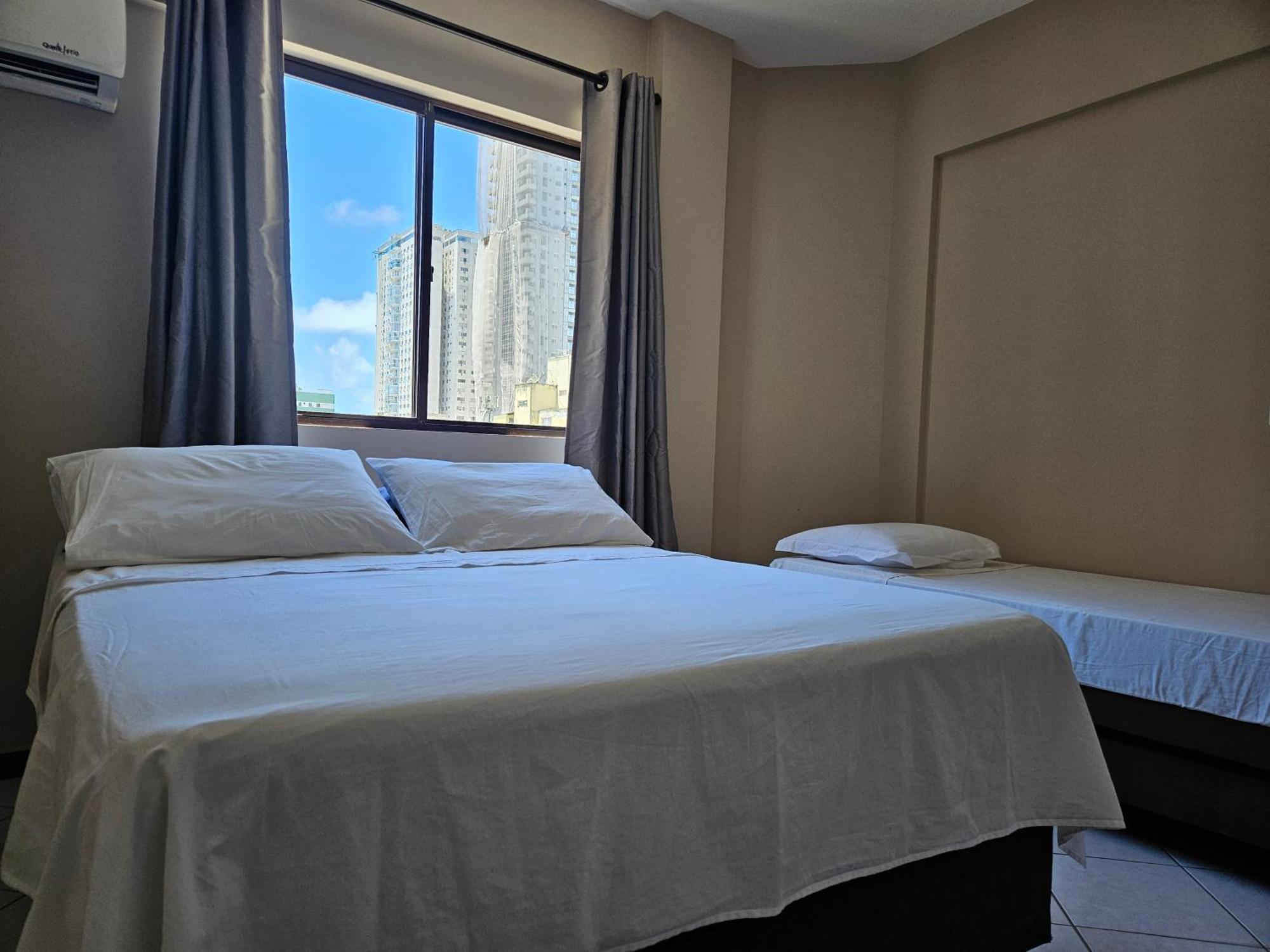 2 Quartos A 200Mts Praia Central, Garagem, Churrasqueira, Wi-Fi 90 Mbps, Pet Friendly Balneario Camboriu Exterior photo