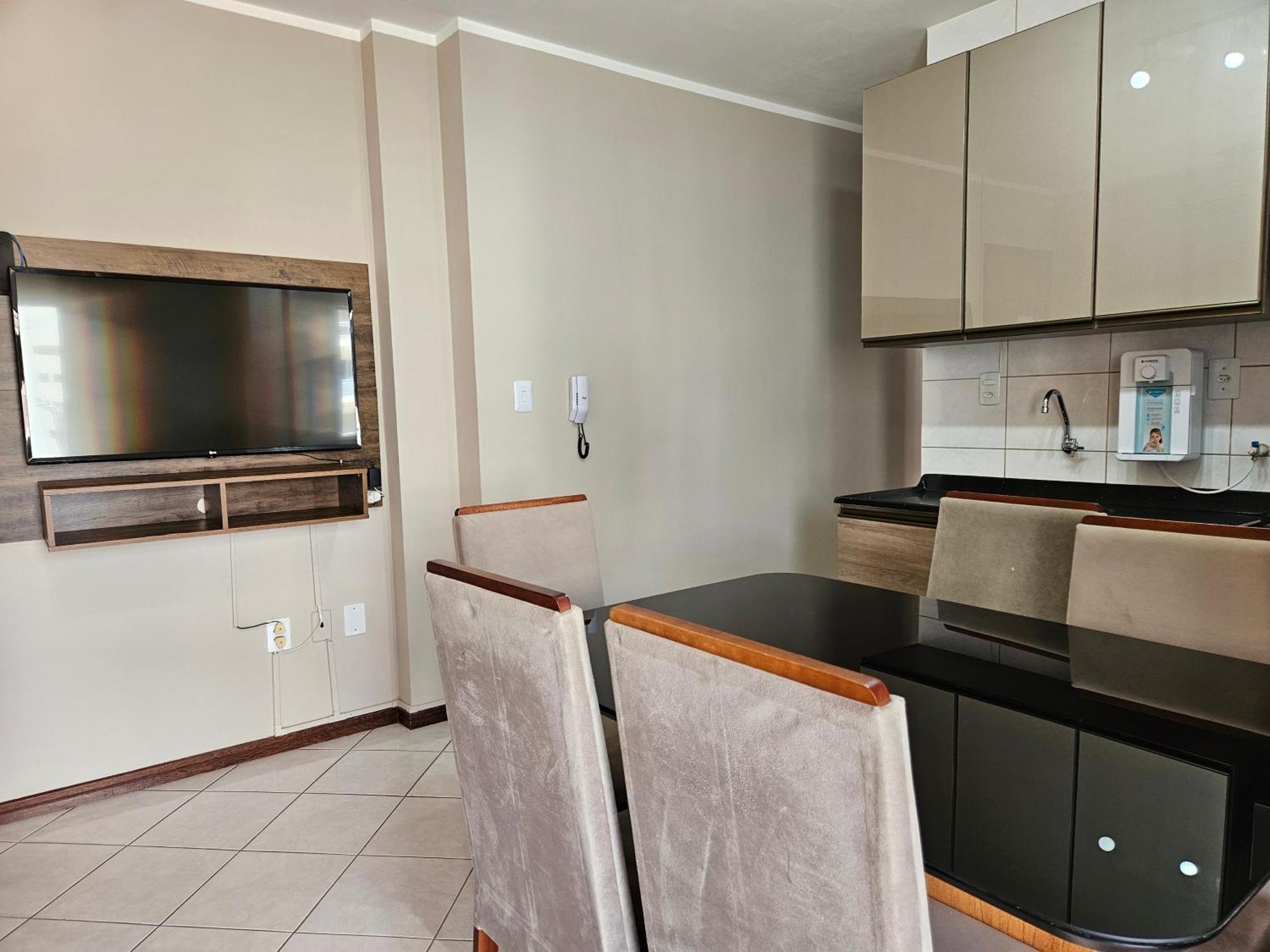 2 Quartos A 200Mts Praia Central, Garagem, Churrasqueira, Wi-Fi 90 Mbps, Pet Friendly Balneario Camboriu Exterior photo